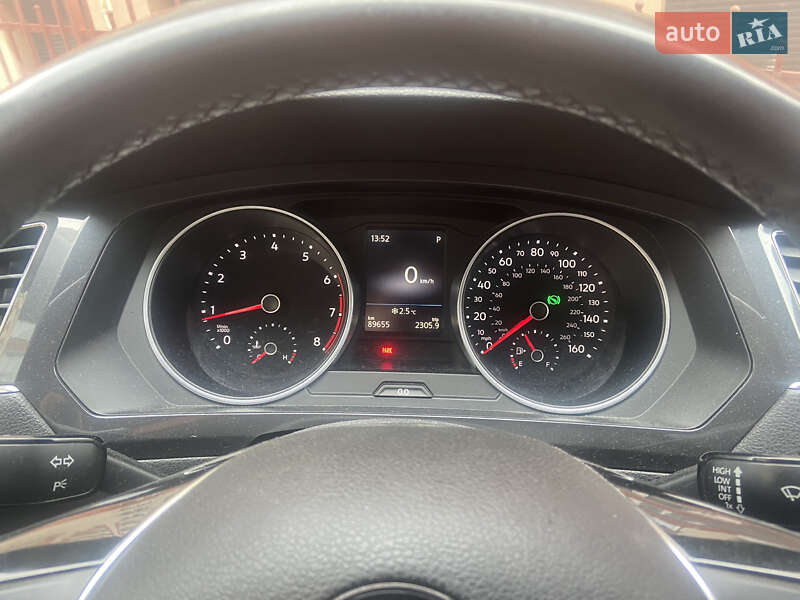 Внедорожник / Кроссовер Volkswagen Tiguan 2017 в Хмельницком фото 3 Внедорожник / Кроссовер Volkswagen Tiguan 2017 в Хмельницком