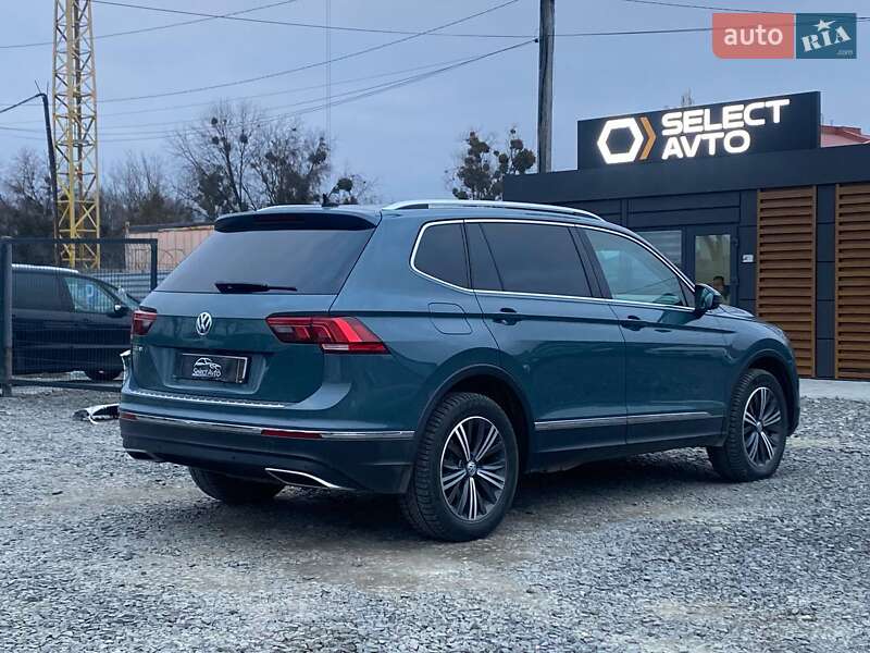 Внедорожник / Кроссовер Volkswagen Tiguan 2019 в Львове