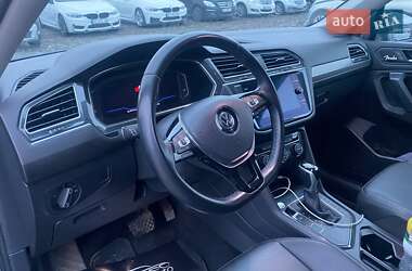 Внедорожник / Кроссовер Volkswagen Tiguan 2019 в Львове