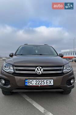 Внедорожник / Кроссовер Volkswagen Tiguan 2014 в Львове