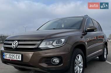 Внедорожник / Кроссовер Volkswagen Tiguan 2014 в Львове