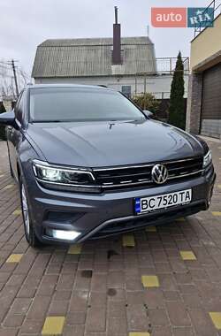 Позашляховик / Кросовер Volkswagen Tiguan 2017 в Кременчуці