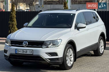 Позашляховик / Кросовер Volkswagen Tiguan 2018 в Одесі