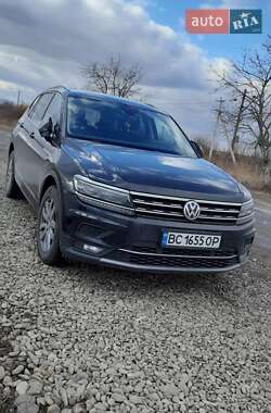 Внедорожник / Кроссовер Volkswagen Tiguan 2018 в Стрые