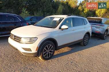 Позашляховик / Кросовер Volkswagen Tiguan 2018 в Ужгороді