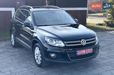 Внедорожник / Кроссовер Volkswagen Tiguan 2012 в Тячеве