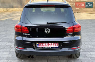 Внедорожник / Кроссовер Volkswagen Tiguan 2012 в Тячеве