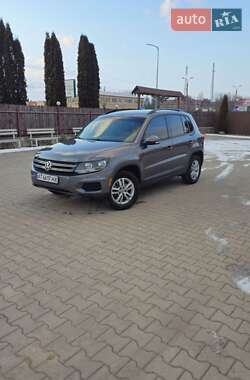 Внедорожник / Кроссовер Volkswagen Tiguan 2016 в Дунаевцах