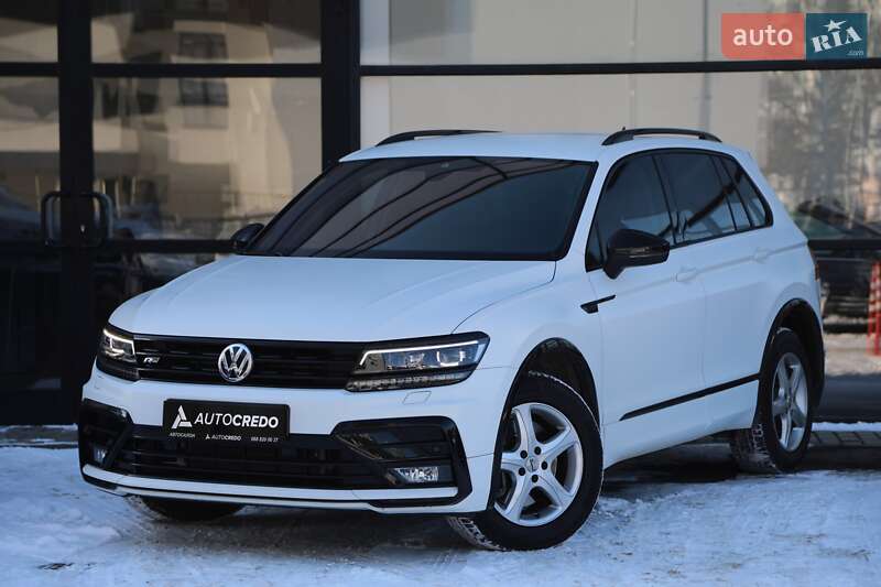 Внедорожник / Кроссовер Volkswagen Tiguan 2018 в 