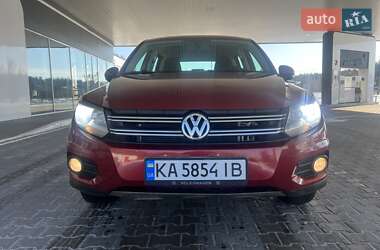 Внедорожник / Кроссовер Volkswagen Tiguan 2011 в Киеве