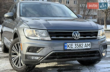 Внедорожник / Кроссовер Volkswagen Tiguan 2018 в Каменском