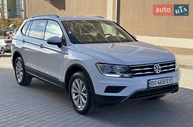 Внедорожник / Кроссовер Volkswagen Tiguan 2018 в Тернополе