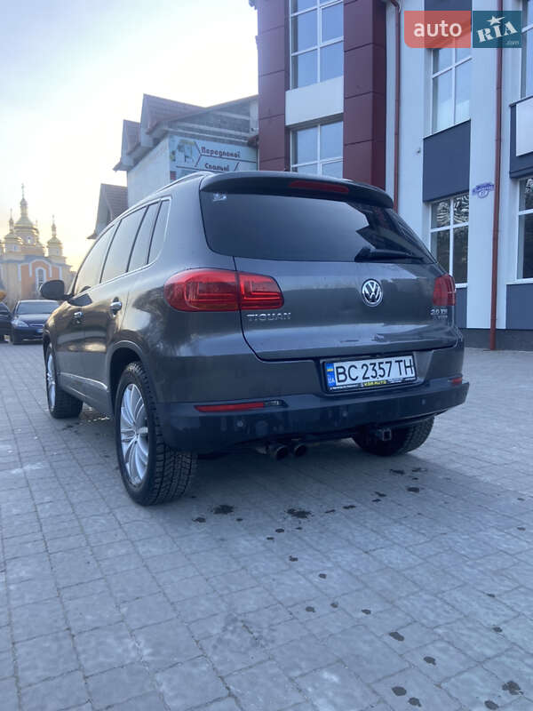 Внедорожник / Кроссовер Volkswagen Tiguan 2013 в Николаеве