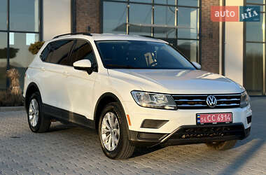 Внедорожник / Кроссовер Volkswagen Tiguan 2018 в Тернополе