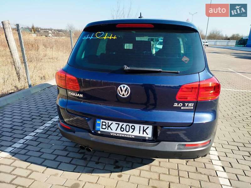 Внедорожник / Кроссовер Volkswagen Tiguan 2013 в Дубно