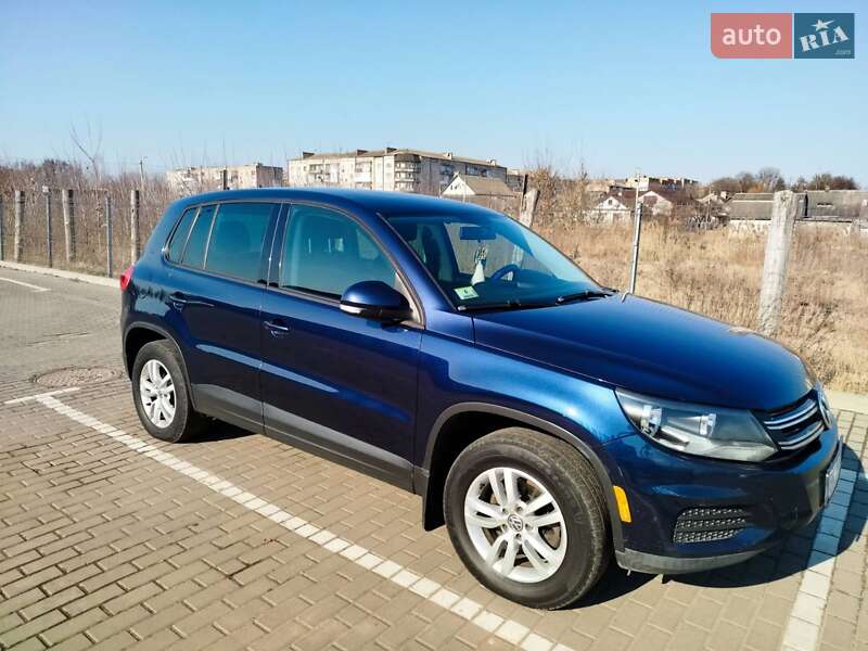 Внедорожник / Кроссовер Volkswagen Tiguan 2013 в Дубно