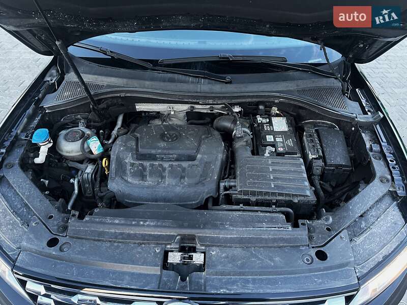 Позашляховик / Кросовер Volkswagen Tiguan 2018 в Стрию