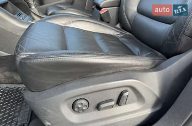 Внедорожник / Кроссовер Volkswagen Tiguan 2010 в 