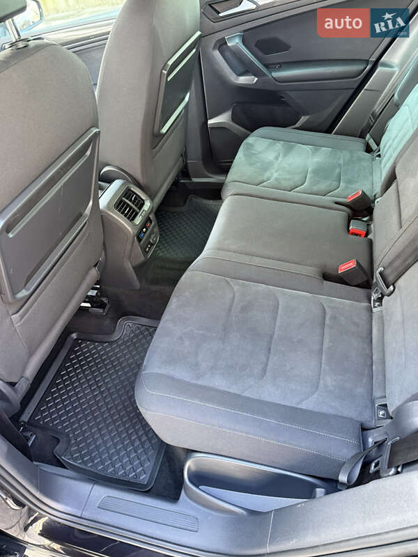 Внедорожник / Кроссовер Volkswagen Tiguan 2018 в Львове фото 17 Внедорожник / Кроссовер Volkswagen Tiguan 2018 в Львове