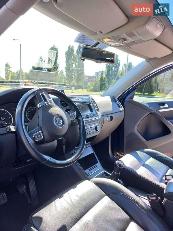 Позашляховик / Кросовер Volkswagen Tiguan 2012 в Кременчуці