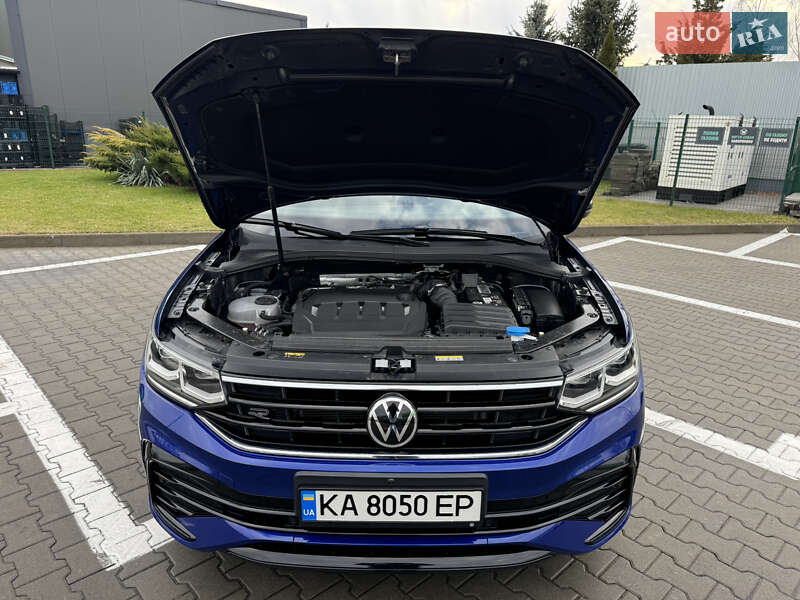 Позашляховик / Кросовер Volkswagen Tiguan 2021 в Києві