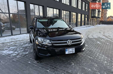 Внедорожник / Кроссовер Volkswagen Tiguan 2016 в Полтаве