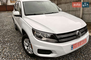 Внедорожник / Кроссовер Volkswagen Tiguan 2015 в Львове