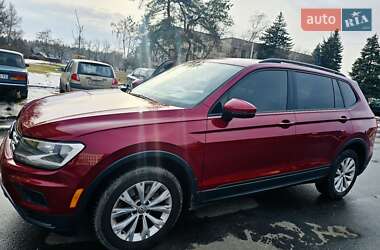Внедорожник / Кроссовер Volkswagen Tiguan 2018 в Днепре