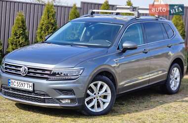 Позашляховик / Кросовер Volkswagen Tiguan 2018 в Львові