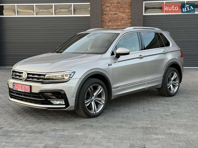 Внедорожник / Кроссовер Volkswagen Tiguan 2016 в Николаеве