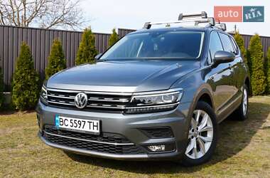 Позашляховик / Кросовер Volkswagen Tiguan 2018 в Львові