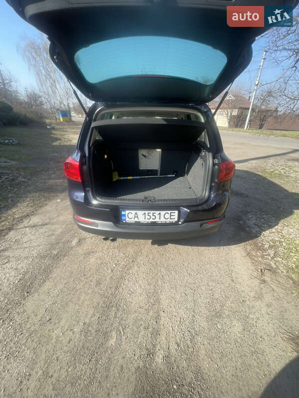 Внедорожник / Кроссовер Volkswagen Tiguan 2013 в Черкассах