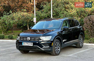 Внедорожник / Кроссовер Volkswagen Tiguan 2020 в 