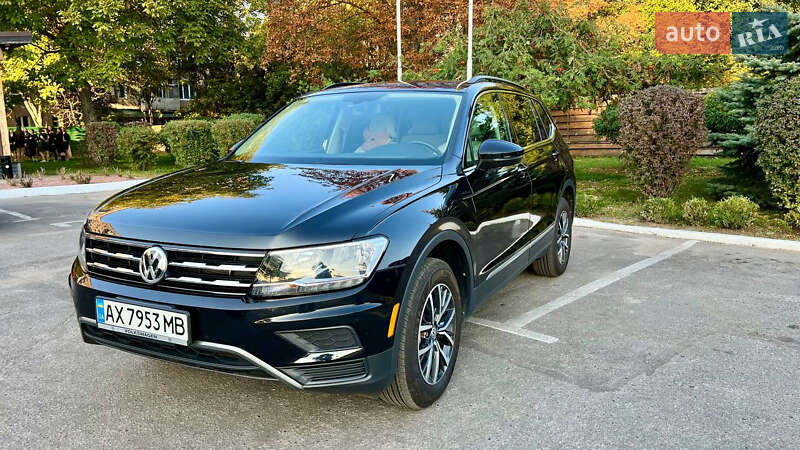 Внедорожник / Кроссовер Volkswagen Tiguan 2020 в Полтаве