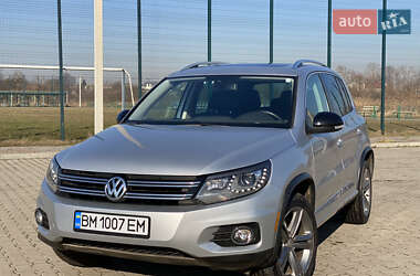 Позашляховик / Кросовер Volkswagen Tiguan 2016 в Сумах