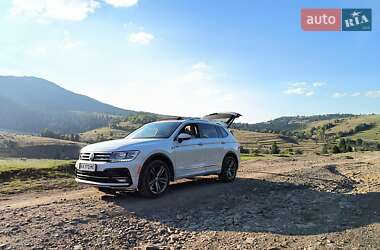 Внедорожник / Кроссовер Volkswagen Tiguan 2018 в Киеве