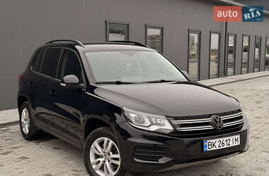 Внедорожник / Кроссовер Volkswagen Tiguan 2015 в Тернополе