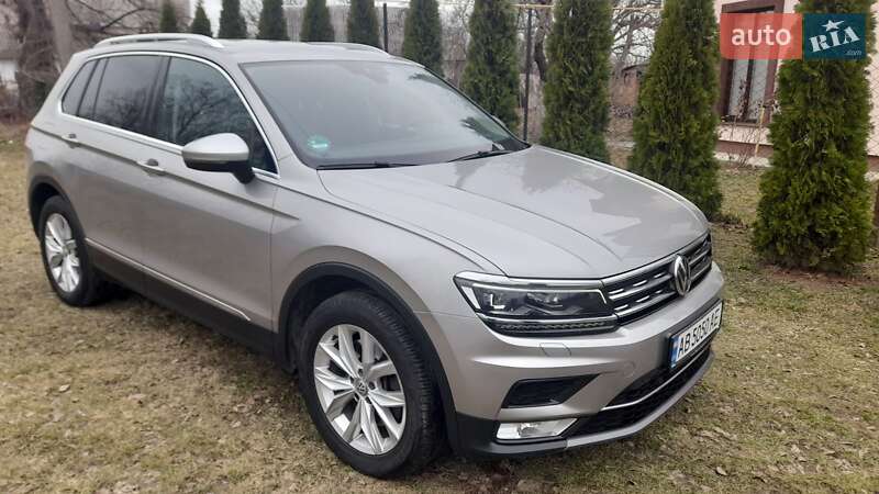 Внедорожник / Кроссовер Volkswagen Tiguan 2016 в Виннице