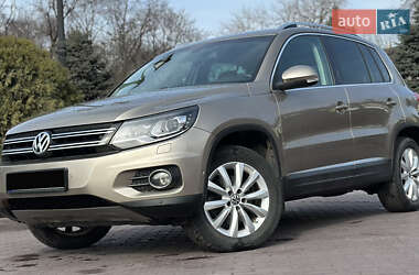 Позашляховик / Кросовер Volkswagen Tiguan 2012 в Дніпрі