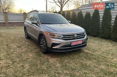 Внедорожник / Кроссовер Volkswagen Tiguan 2021 в Чигирине