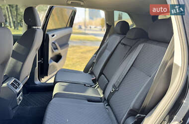 Внедорожник / Кроссовер Volkswagen Tiguan 2019 в 