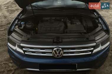 Внедорожник / Кроссовер Volkswagen Tiguan 2018 в Белой Церкви