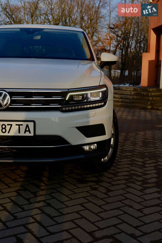 Позашляховик / Кросовер Volkswagen Tiguan 2018 в Львові