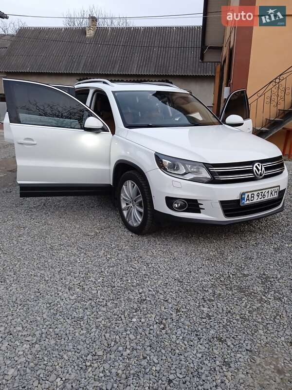 Внедорожник / Кроссовер Volkswagen Tiguan 2014 в Тернополе