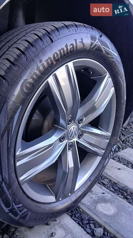 Внедорожник / Кроссовер Volkswagen Tiguan 2019 в Ковеле фото 113 Внедорожник / Кроссовер Volkswagen Tiguan 2019 в Ковеле