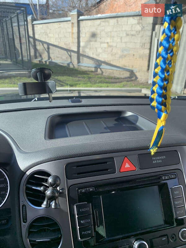 Внедорожник / Кроссовер Volkswagen Tiguan 2011 в Чернигове фото 23 Внедорожник / Кроссовер Volkswagen Tiguan 2011 в Чернигове