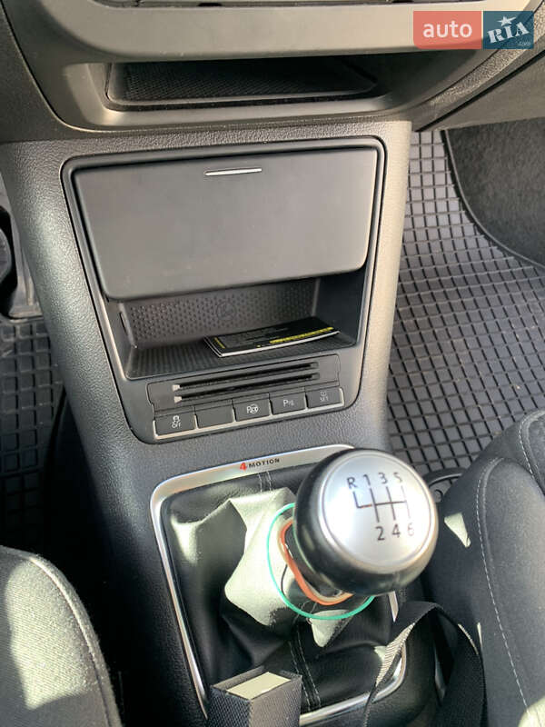 Внедорожник / Кроссовер Volkswagen Tiguan 2011 в Чернигове фото 28 Внедорожник / Кроссовер Volkswagen Tiguan 2011 в Чернигове