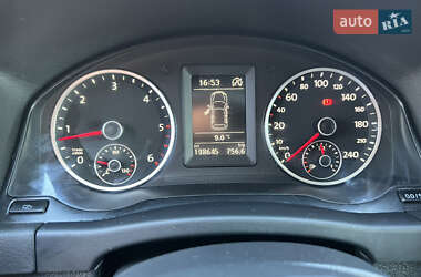 Позашляховик / Кросовер Volkswagen Tiguan 2011 в 
