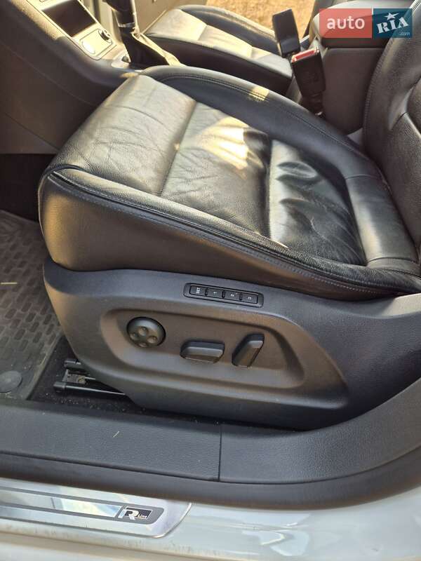 Внедорожник / Кроссовер Volkswagen Tiguan 2014 в Киеве