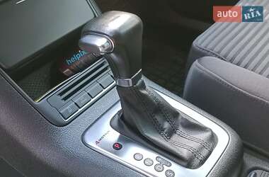 Внедорожник / Кроссовер Volkswagen Tiguan 2010 в 